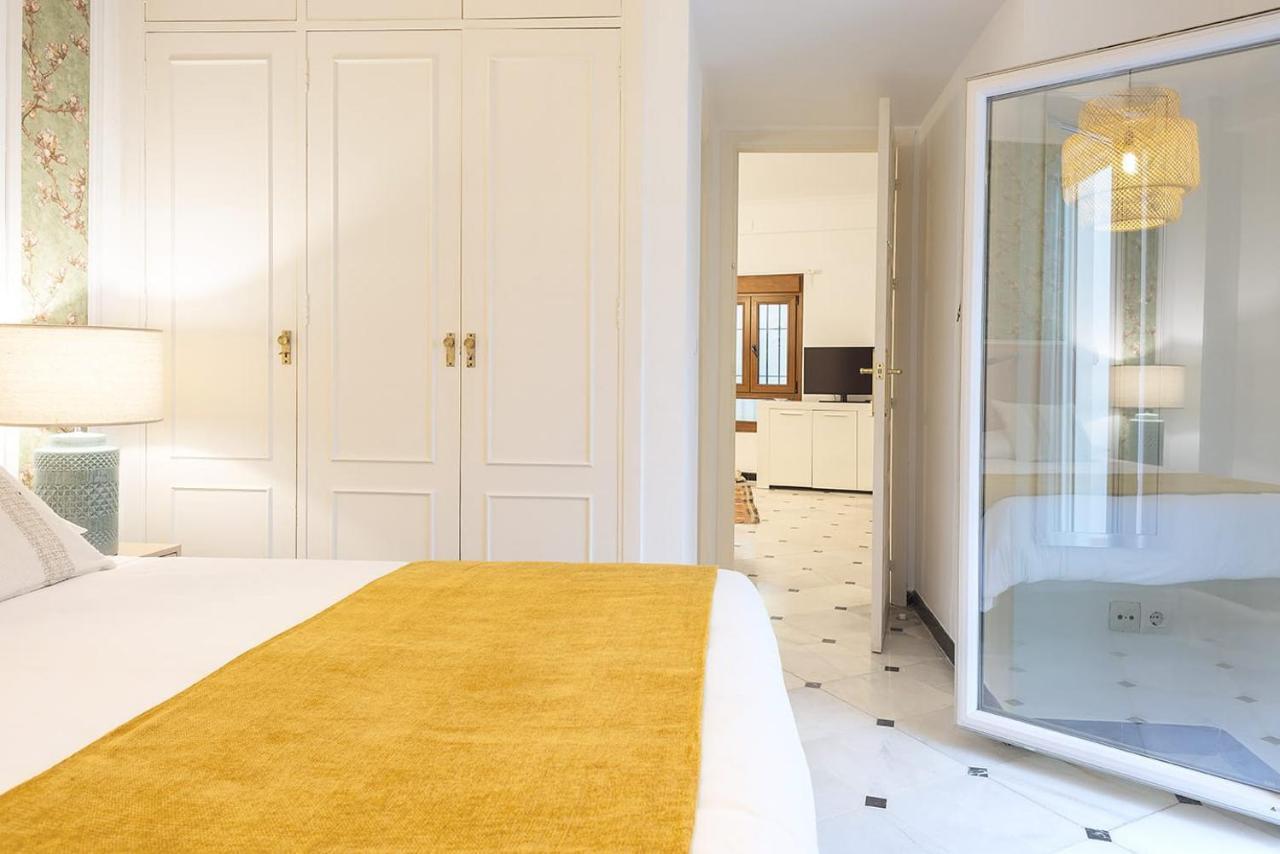 Moderno Apartamento Cerca A Plaza Espana セビリア エクステリア 写真