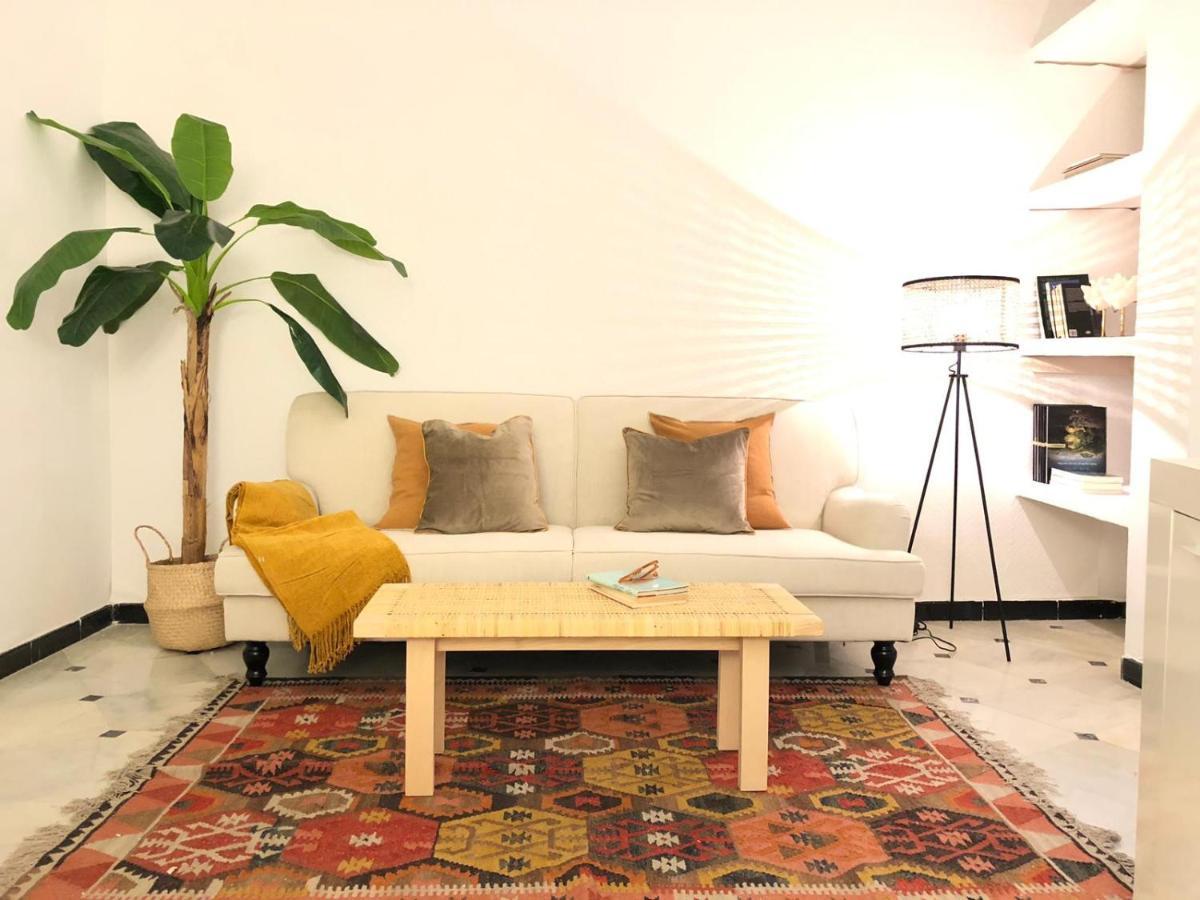 Moderno Apartamento Cerca A Plaza Espana セビリア エクステリア 写真